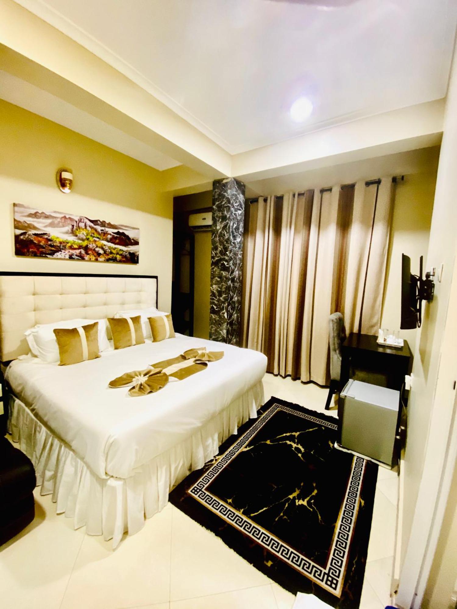 Diary Hotel Dar-es-Salaam Eksteriør bilde